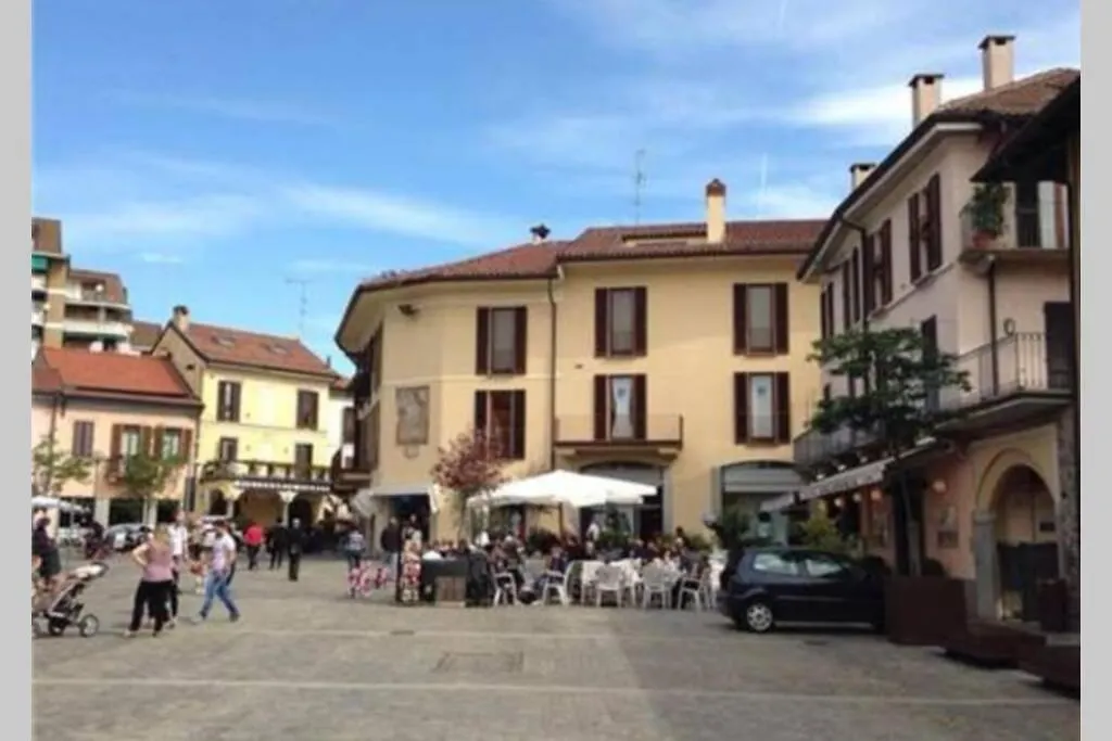L'Attico Del Lago Sesto Calende Apartment